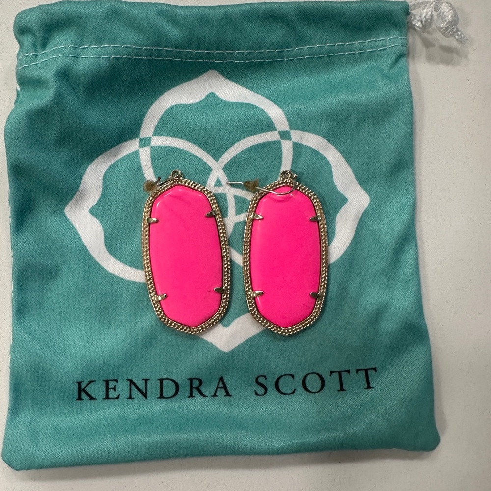 Kendra Scott Pink Earrings